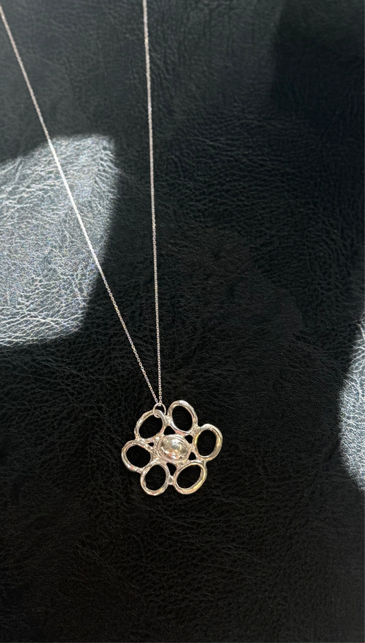 Flower necklace