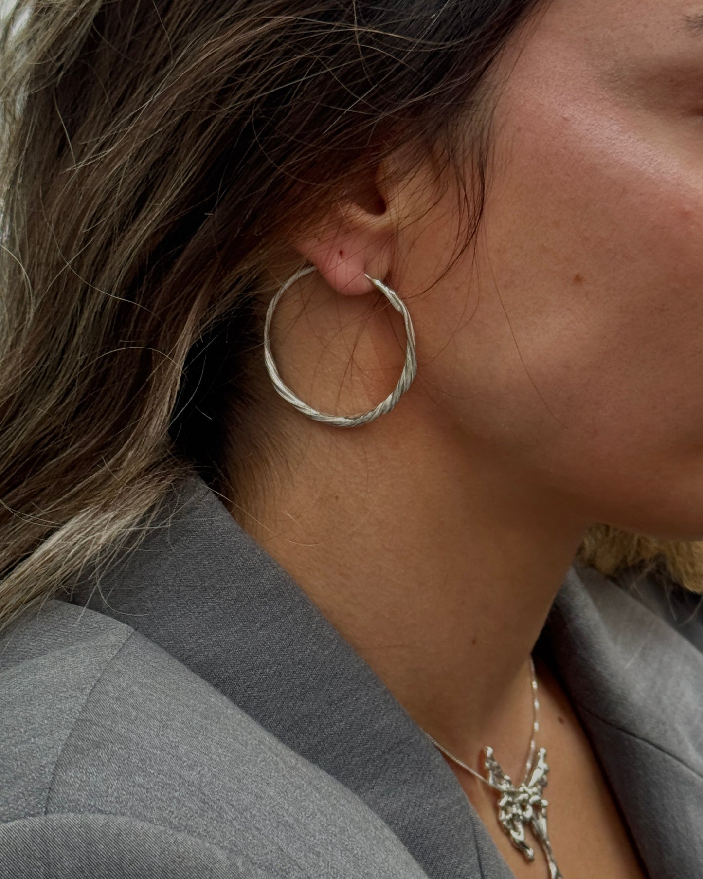 Twisted earring